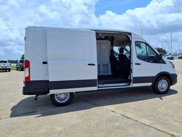 2023 Ford Transit Base