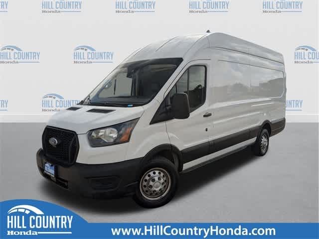 2023 Ford Transit Base