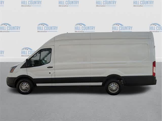 2023 Ford Transit Base