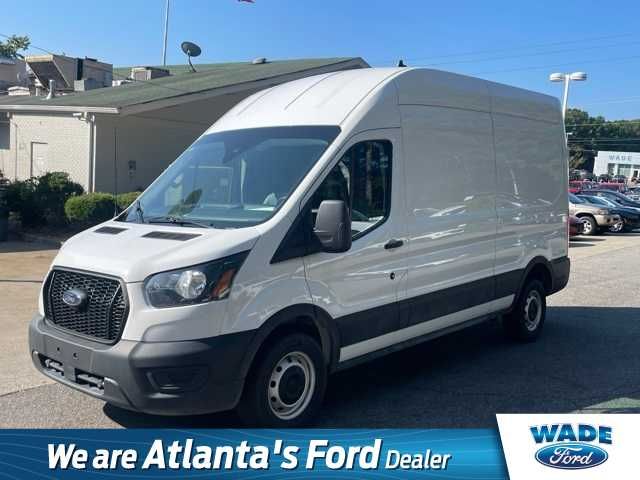 2023 Ford Transit Base