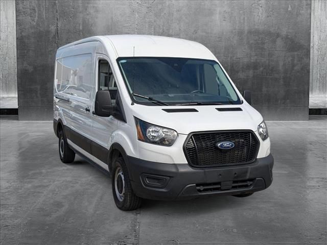 2023 Ford Transit Base