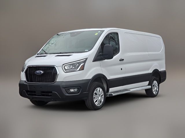 2023 Ford Transit Base