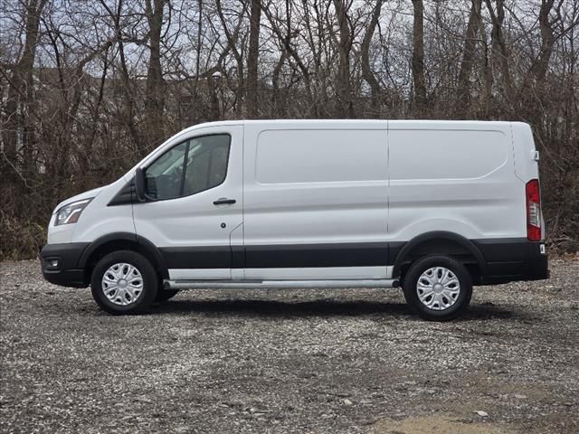 2023 Ford Transit Base