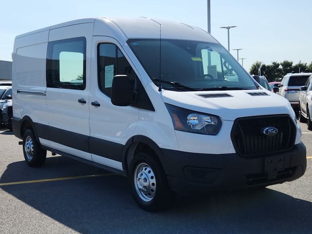 2023 Ford Transit Base