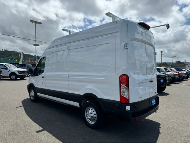 2023 Ford Transit Base