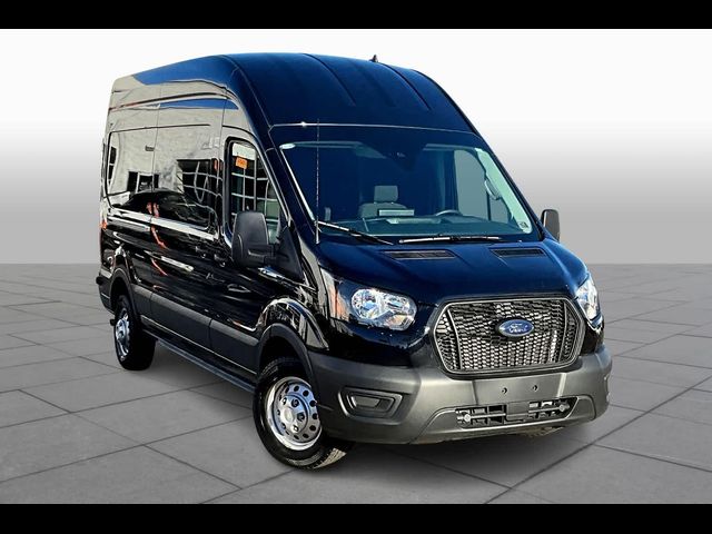 2023 Ford Transit Base