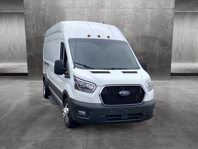 2023 Ford Transit Base