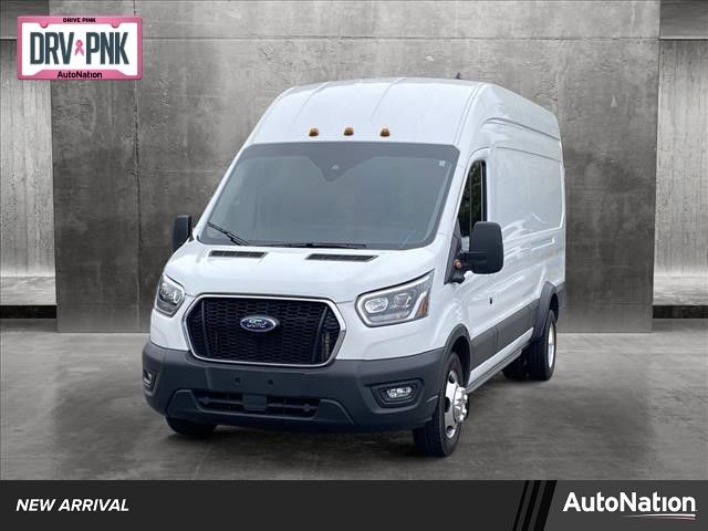 2023 Ford Transit Base