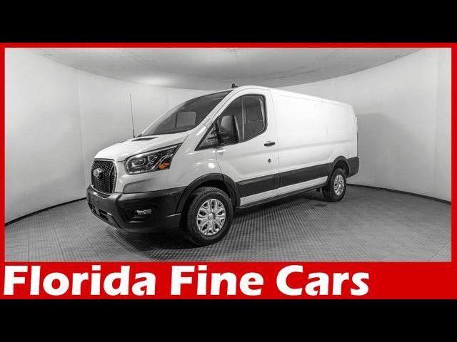 2023 Ford Transit Base