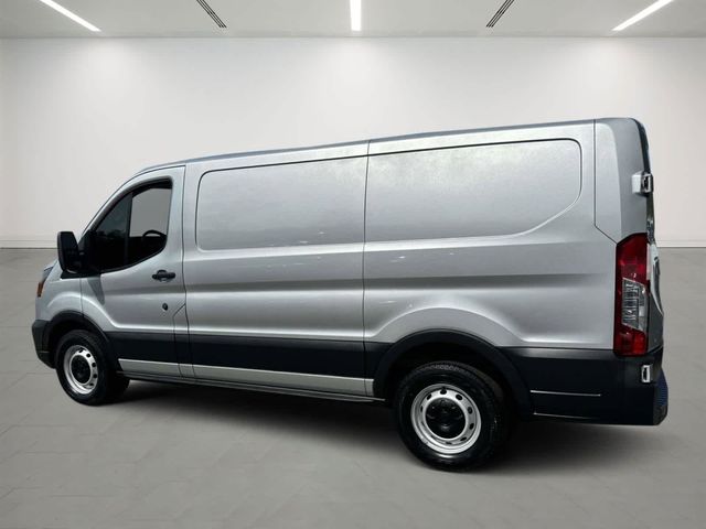 2023 Ford Transit Base