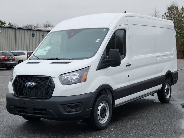 2023 Ford Transit Base