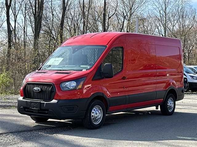 2023 Ford Transit Base