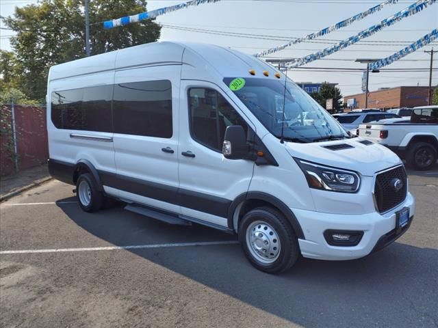 2023 Ford Transit 