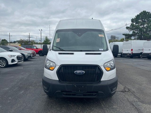 2023 Ford Transit Base