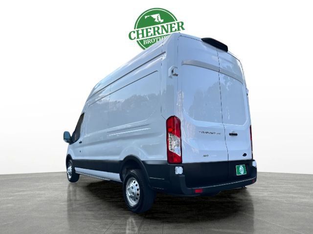 2023 Ford Transit Base