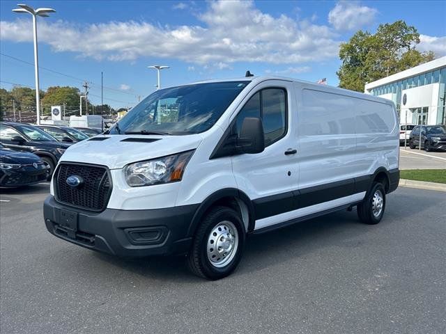 2023 Ford Transit Base