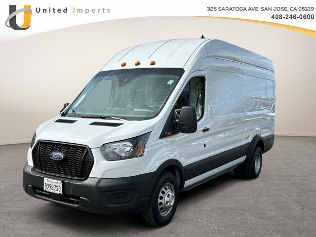 2023 Ford Transit Base