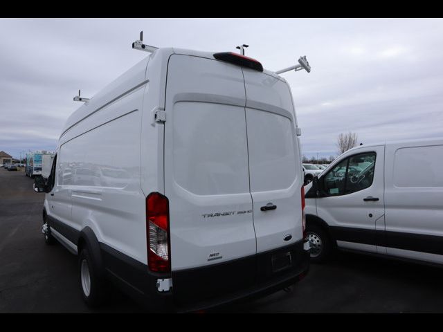 2023 Ford Transit Base