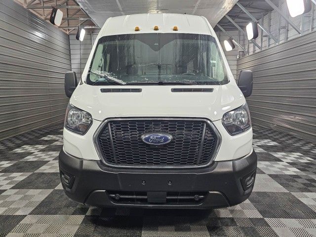 2023 Ford Transit Base