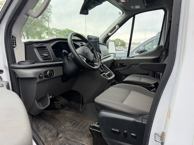 2023 Ford Transit Base
