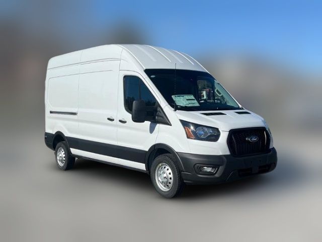 2023 Ford Transit Base