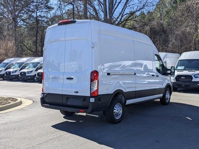2023 Ford Transit Base