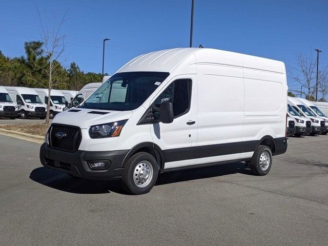 2023 Ford Transit Base