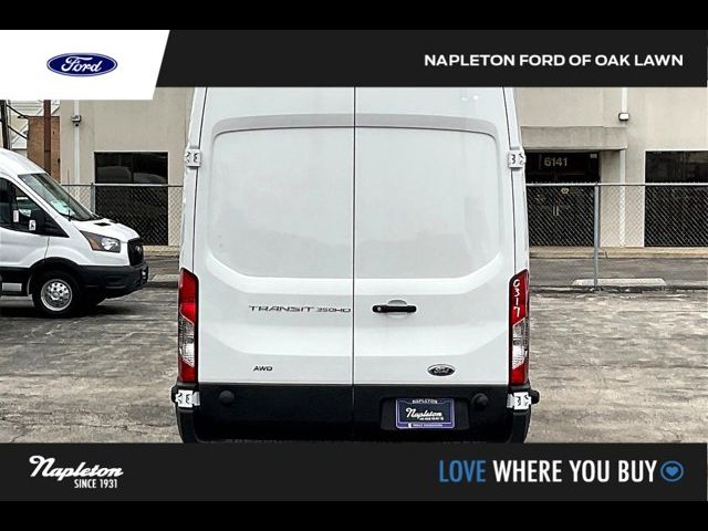 2023 Ford Transit Base