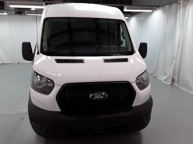 2023 Ford Transit Base