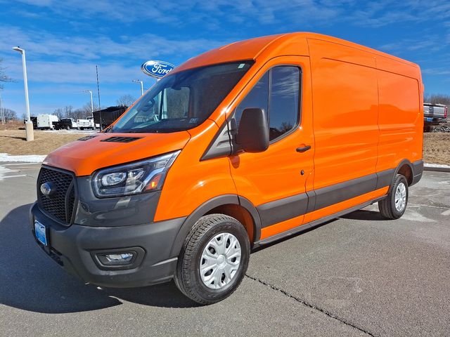 2023 Ford Transit Base