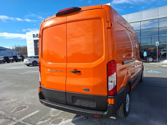 2023 Ford Transit Base