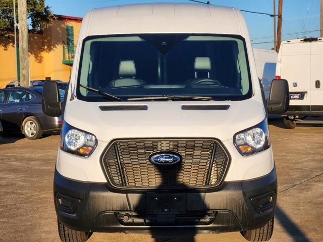 2023 Ford Transit Base