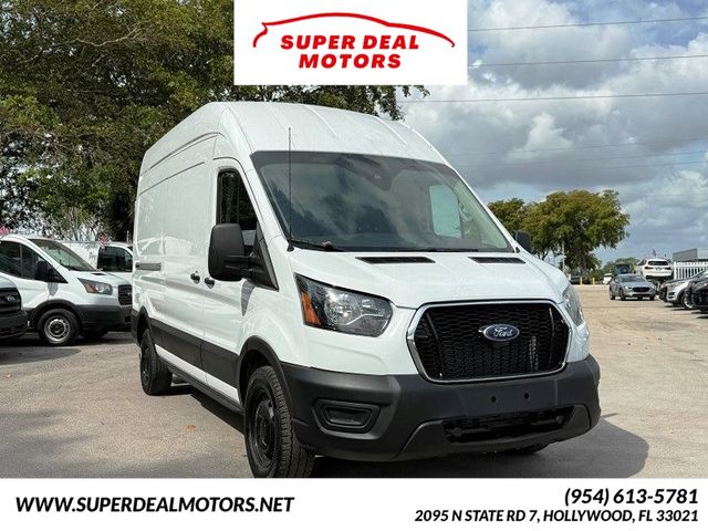 2023 Ford Transit Base