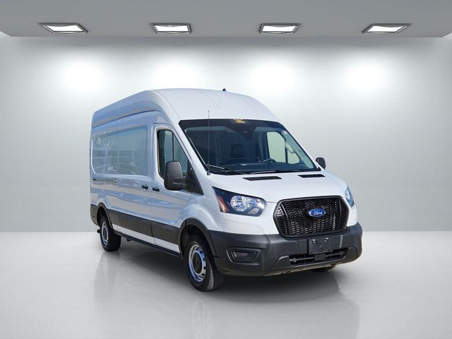 2023 Ford Transit Base