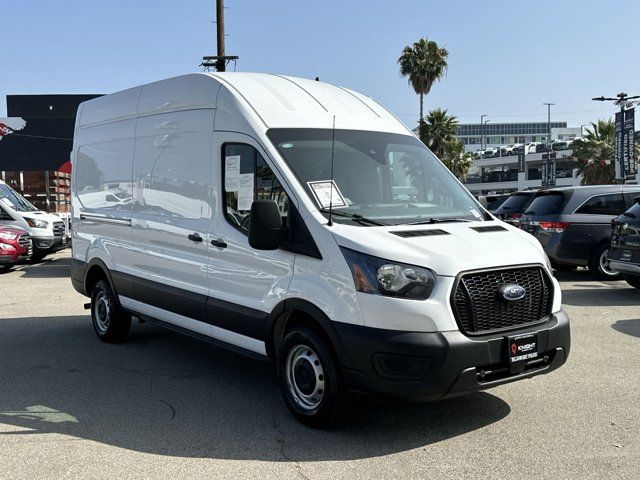 2023 Ford Transit Base