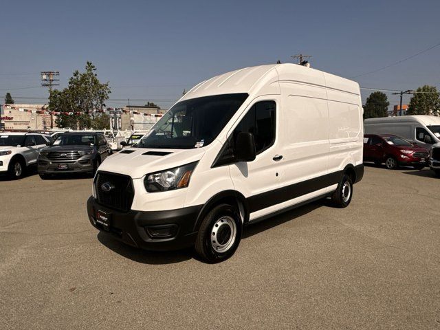 2023 Ford Transit Base