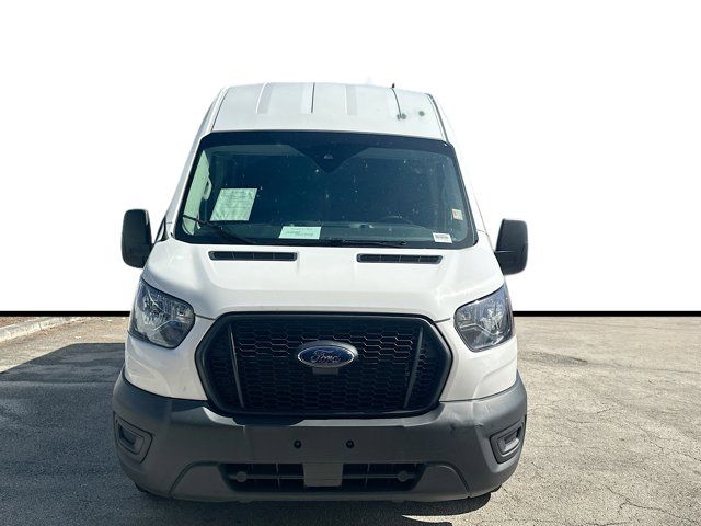 2023 Ford Transit Base