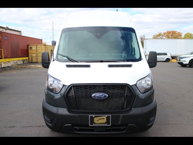 2023 Ford Transit Base