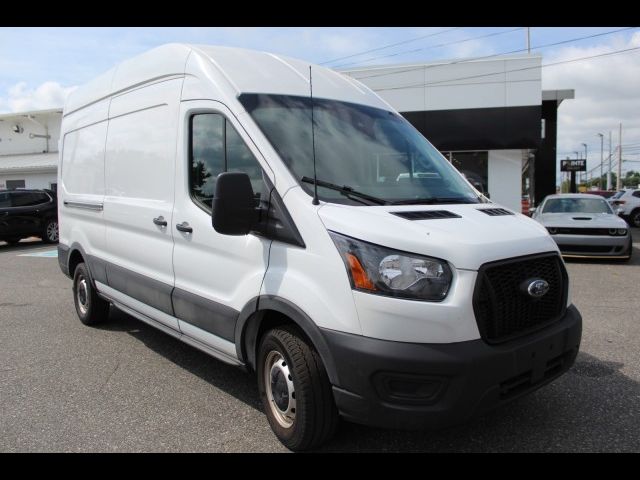 2023 Ford Transit Base