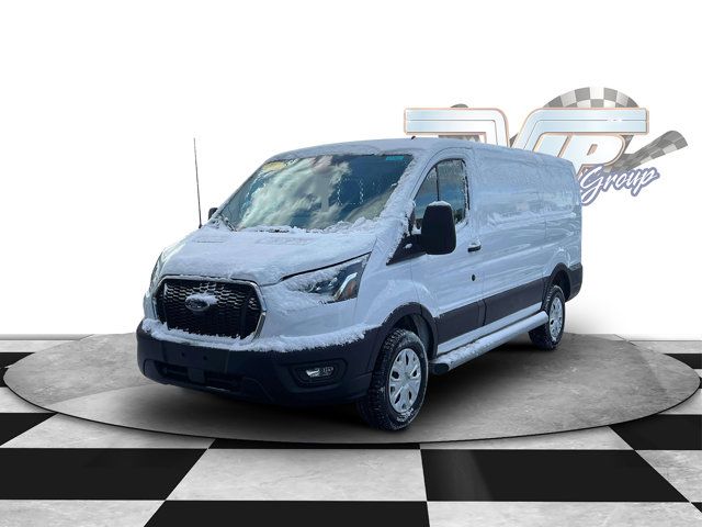 2023 Ford Transit Base