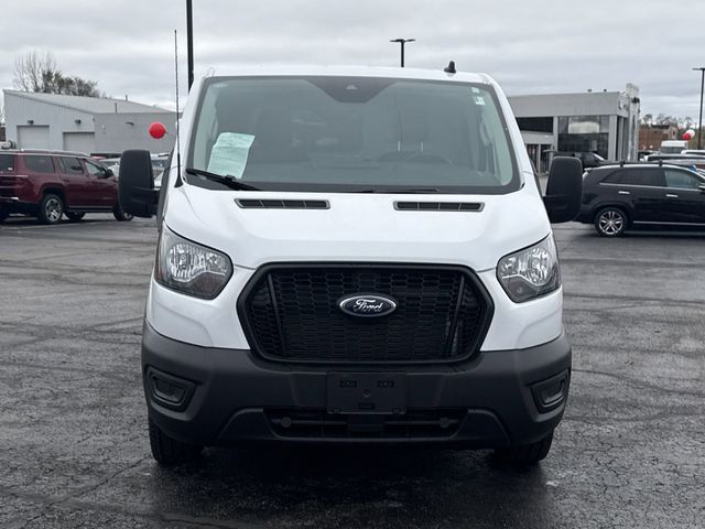 2023 Ford Transit Base