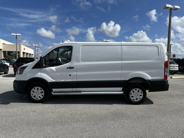 2023 Ford Transit Base