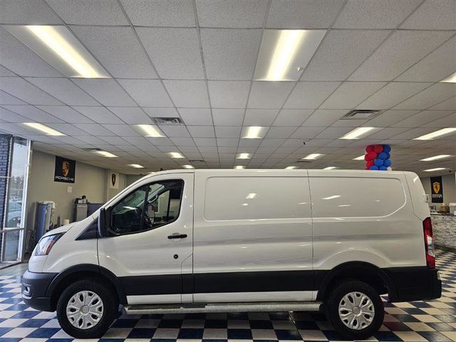 2023 Ford Transit Base