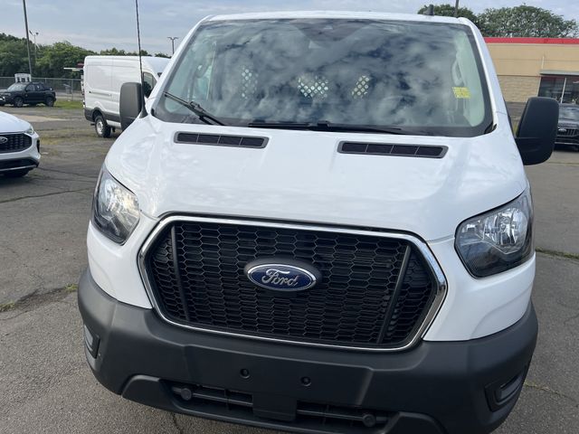 2023 Ford Transit Base