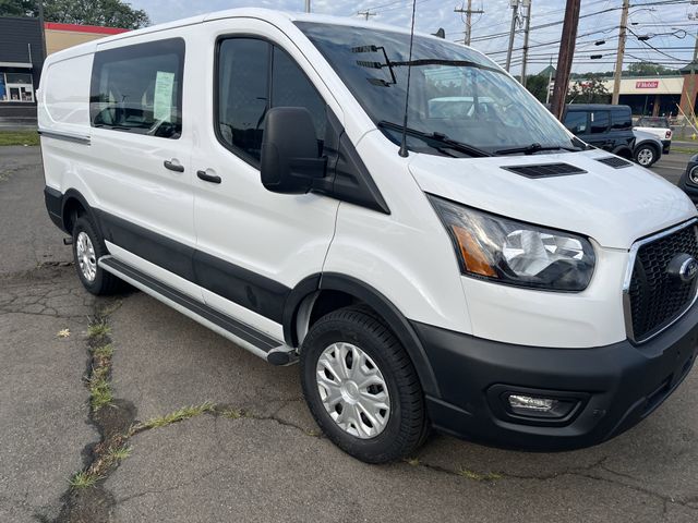 2023 Ford Transit Base
