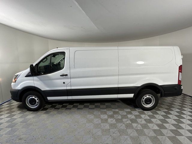 2023 Ford Transit Base