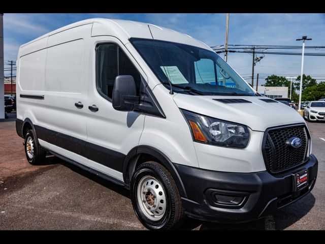 2023 Ford Transit Base