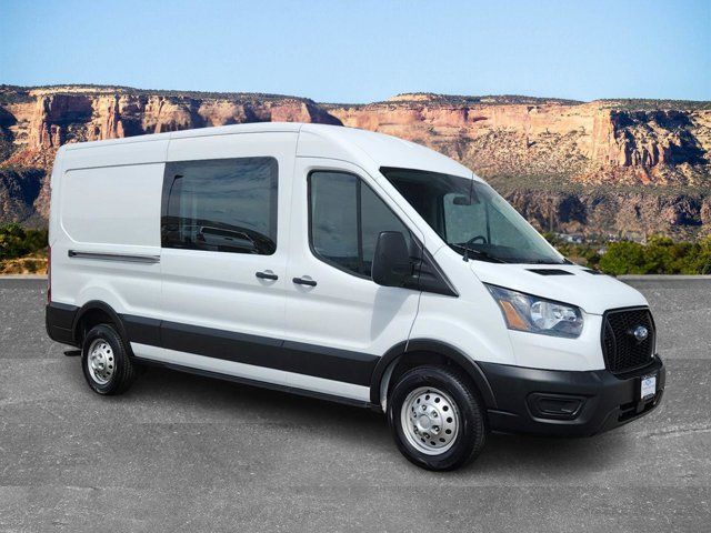 2023 Ford Transit Base