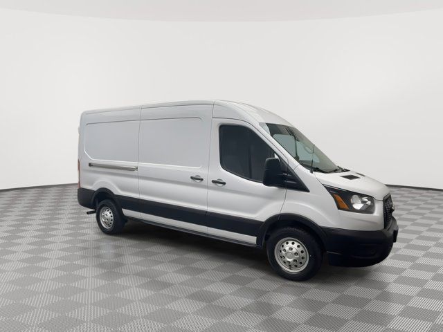 2023 Ford Transit Base