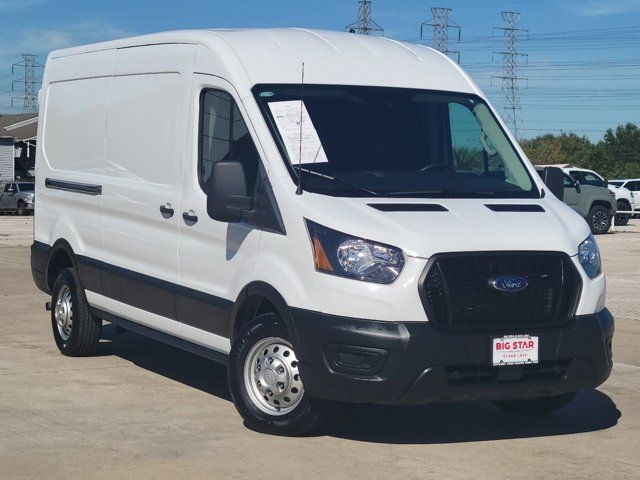 2023 Ford Transit Base